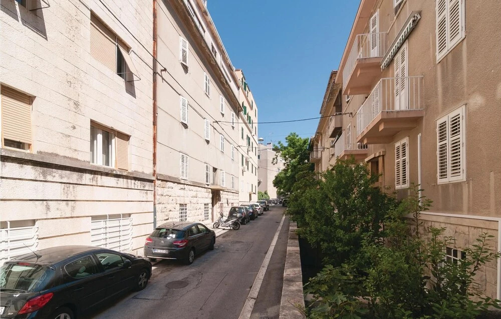 Awesome Home in Split With Wifi and 2 Bedrooms