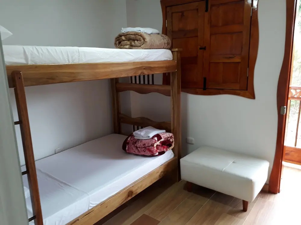 Elizabetha Hostal