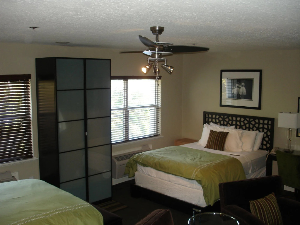 The EO Inn - Downtown Orlando