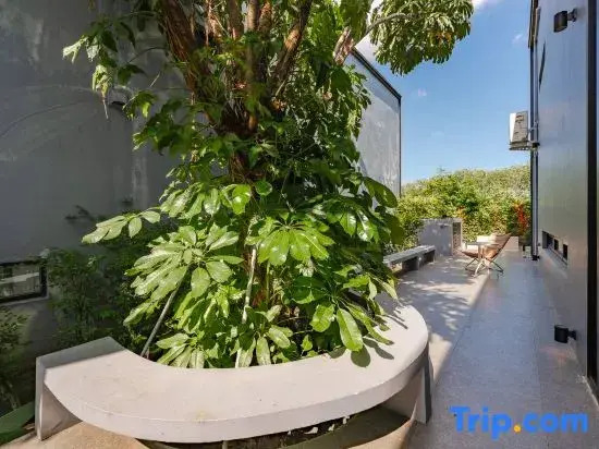 Villa Chuly - 3 BR Luxurious Pool villa in Phuket