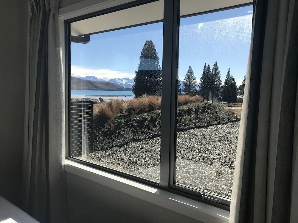 Josephine Lakeview Lodge