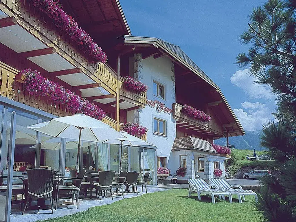 Hotel Fanes