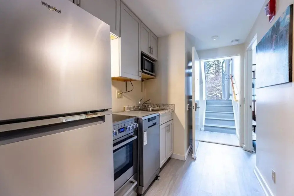 Telemark 5 4 Bedroom Condo by RedAwning