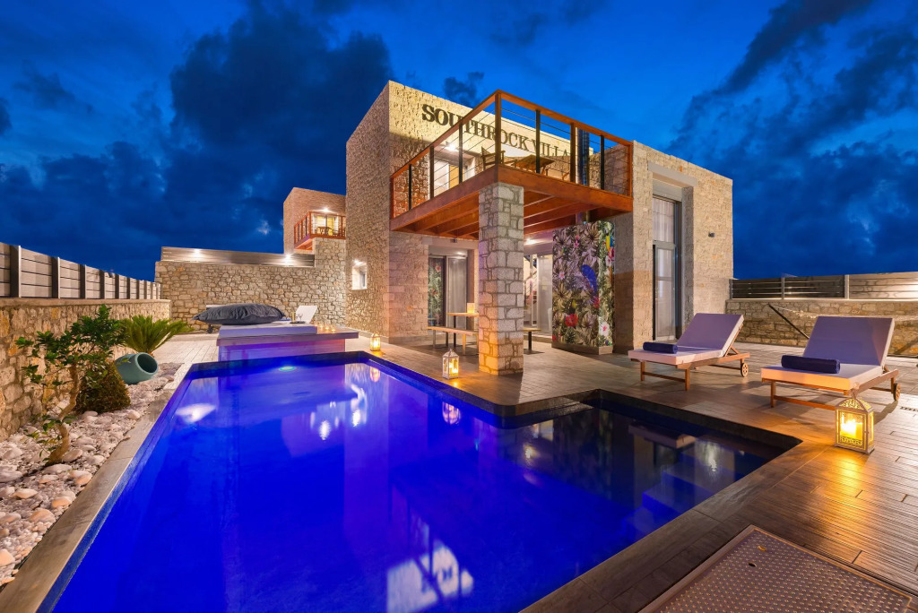 Southrock Villas