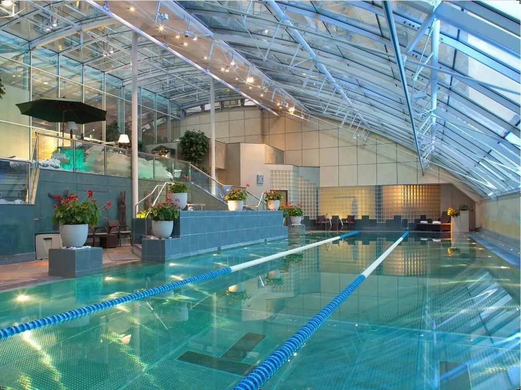 Jumeirah Carlton Tower London