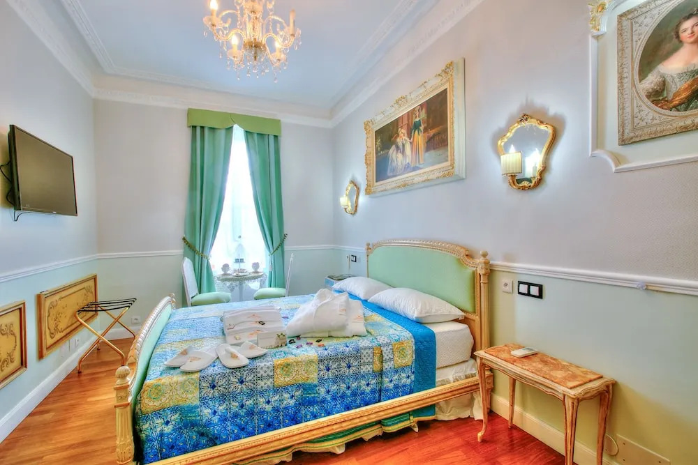ABA Luxury B&B Sasu