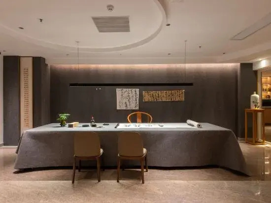 Shi  Jing Hotel