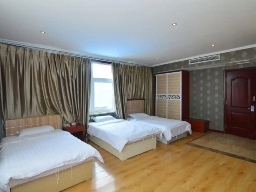 Shang Haoju Business Hotel