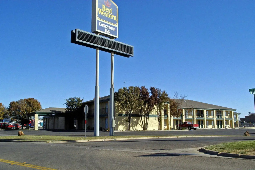 Quality Inn Plainview