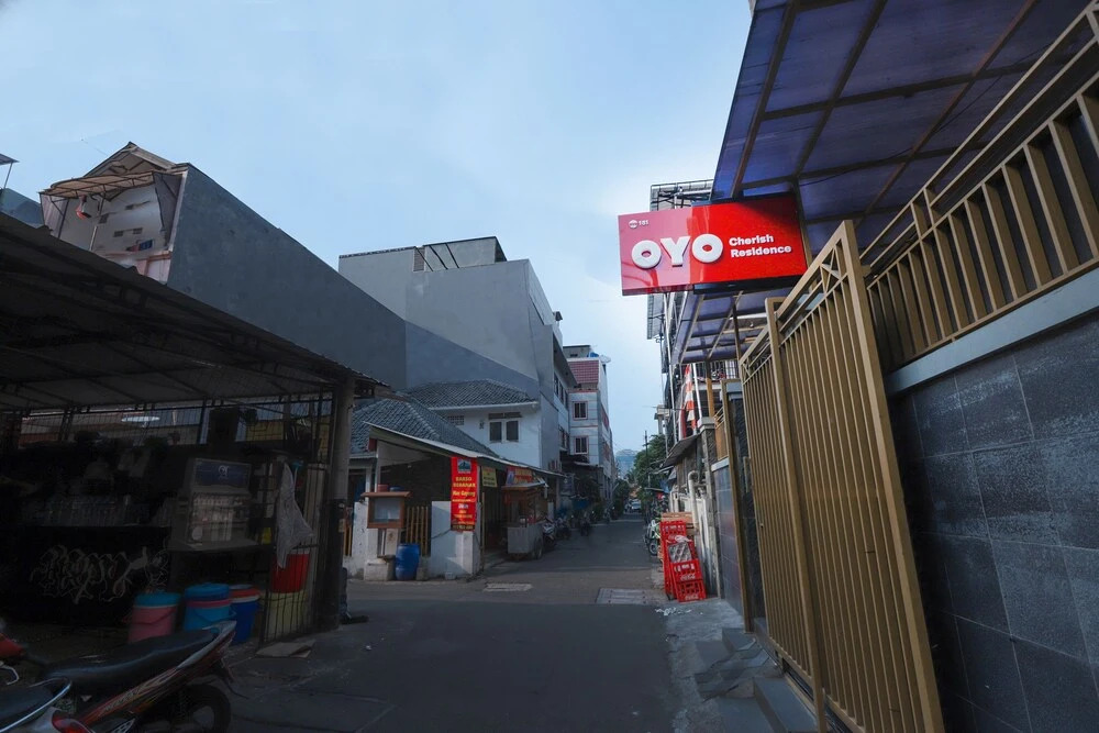 OYO 151 Cherish Residence