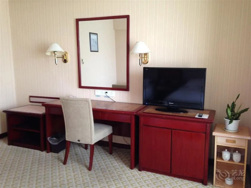 Qi Dong Grand Hotel
