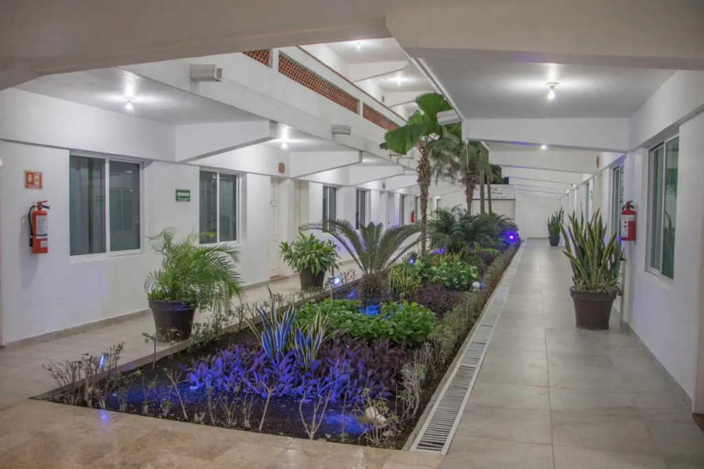 Hotel Casa Blanca