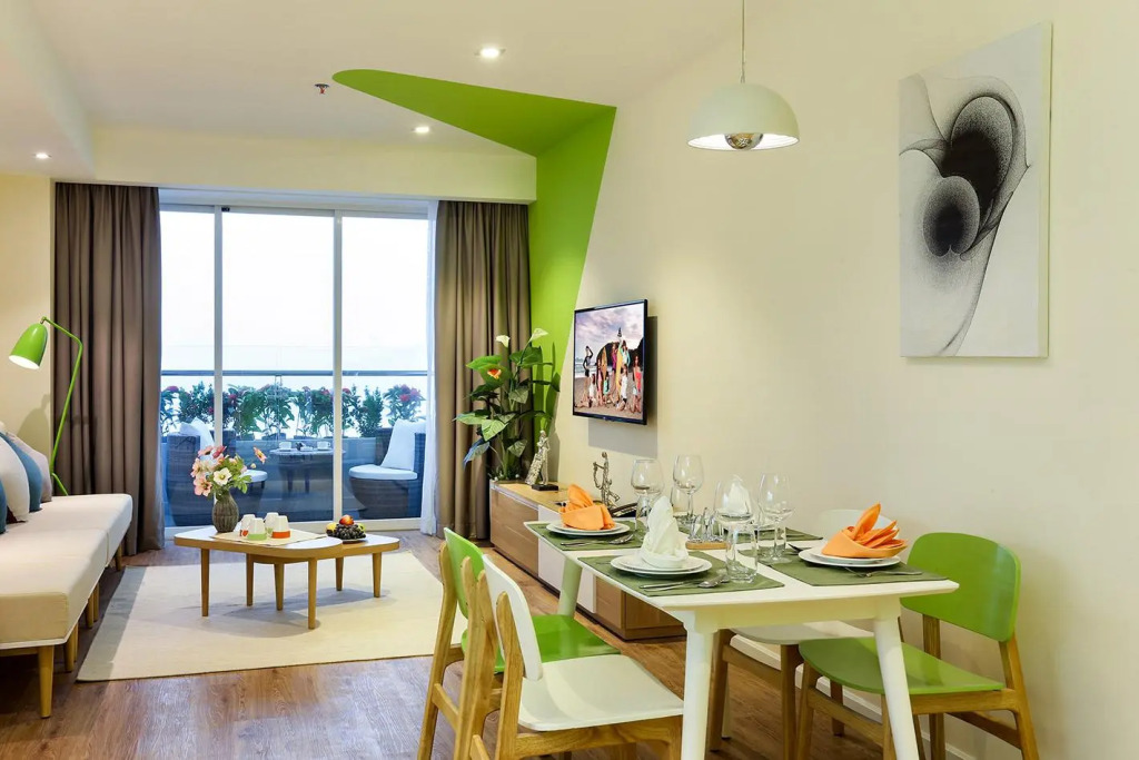 Ariyana Apartments by Vievid