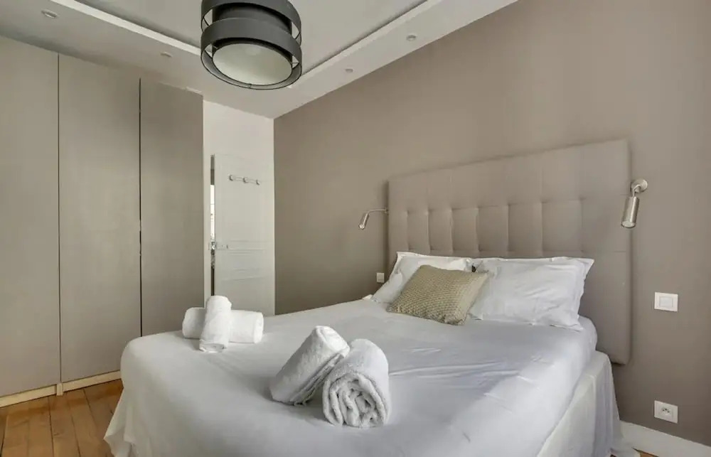Design Apt 4 pers - Paris 8ème