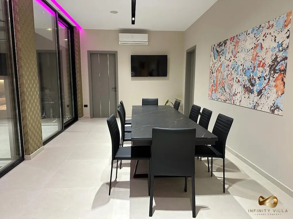 La Mirage Group Villas