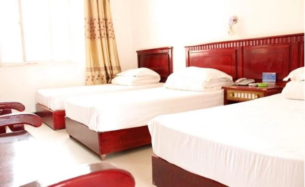 Jinghong Yuerongzhuang Hotel