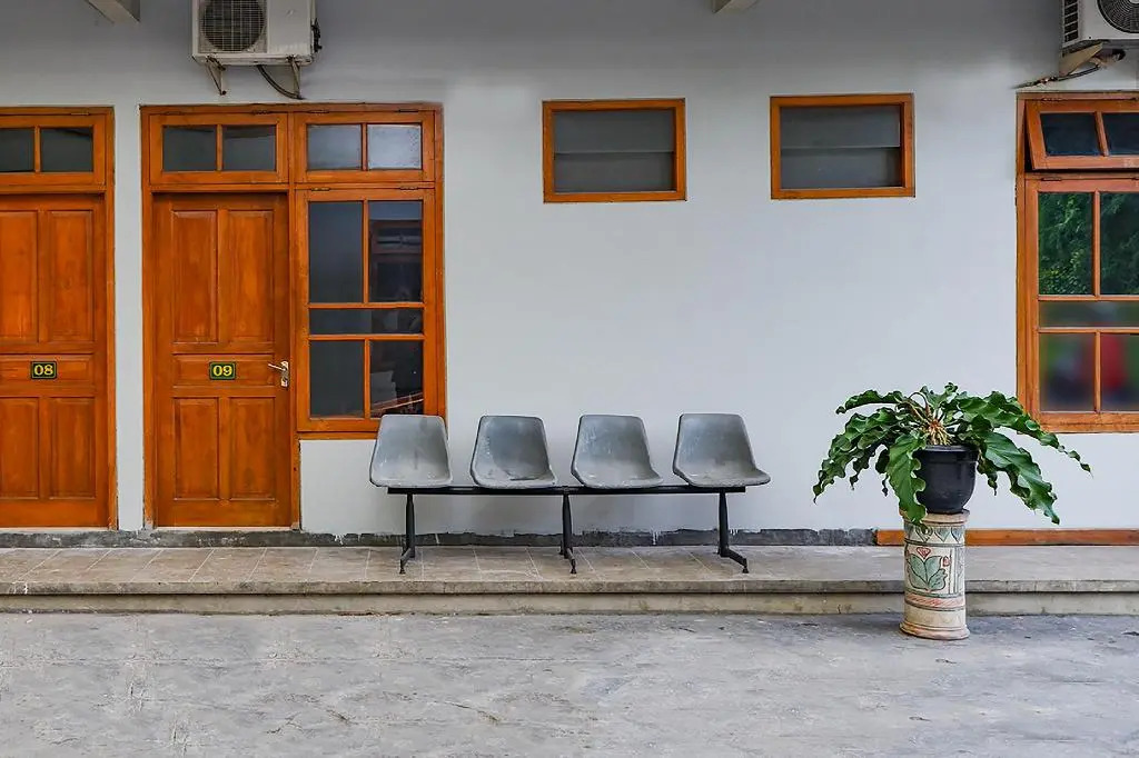 OYO 2737 D'KostNearKraton mangkunegaran