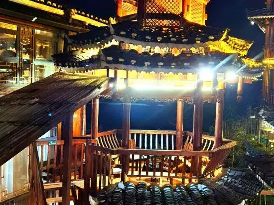Xijiang Miaoli Theme Hotel