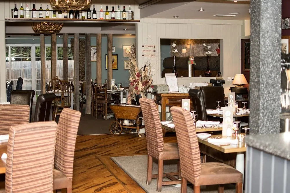 The Dewdrop Inn