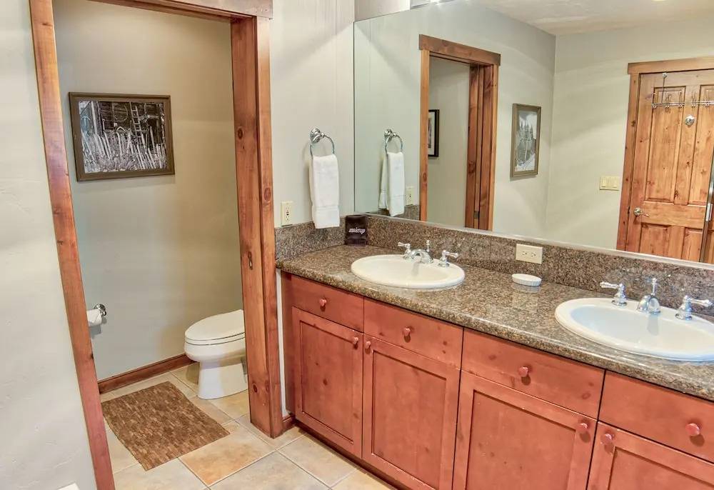 Main Street Junc. 15 (Townhome with Resort Amenities)