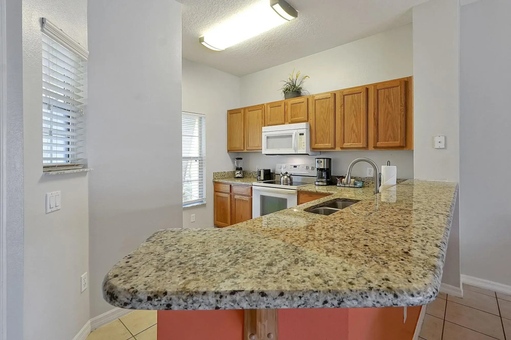 Encantada Resort Vacation Townhomes by IDILIQ