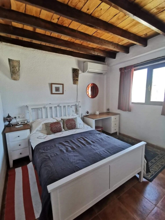 Casita Adela a Captivating 2-bed House in Huescar