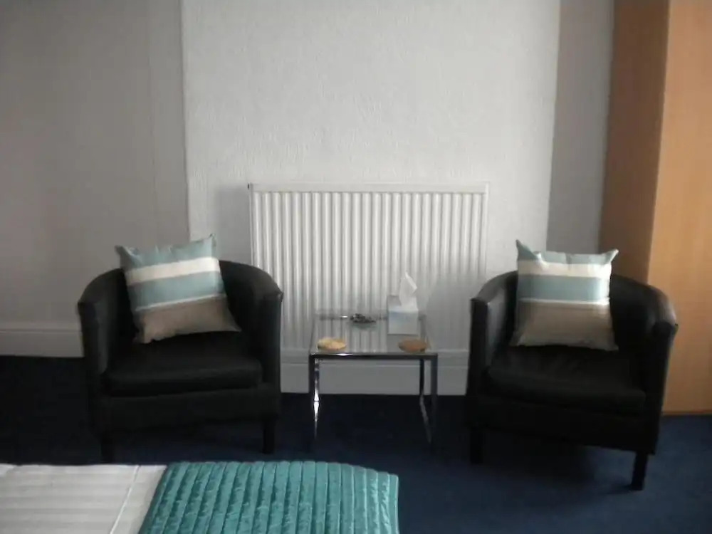 Glenavon Guest House
