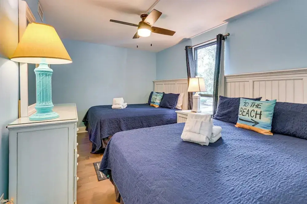 Walk to Beach: Peaceful Hilton Head Island Condo