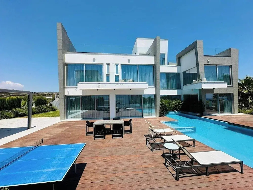 Cove Seaview Villas - Nautica
