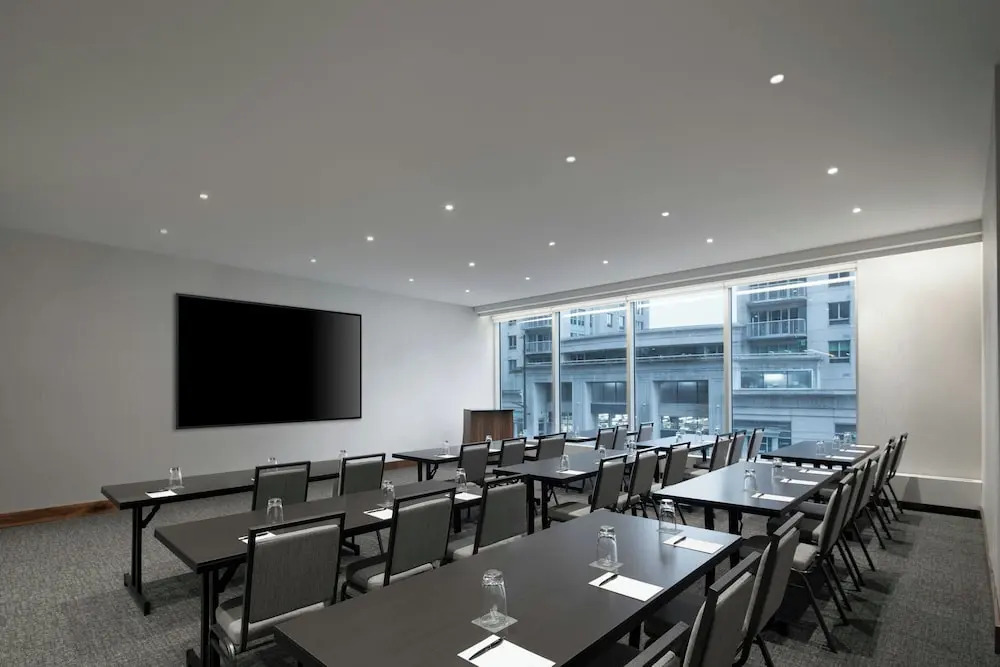 AC Hotel Ottawa Downtown
