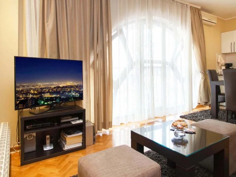 One Bedroom Apartment Little Bay