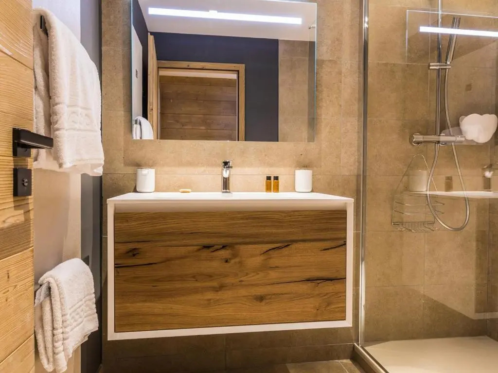 Appartement Tignes, 5 pièces, 8 personnes - FR-1-480-72