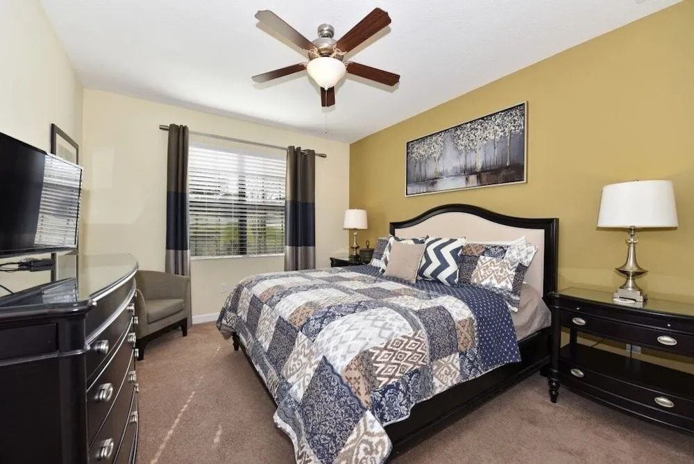 Champions Gate-9117eeclgil 7 Bedroom Home