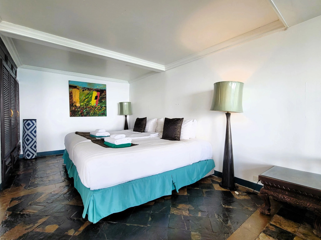 Koh Chang Cliff Beach Resort