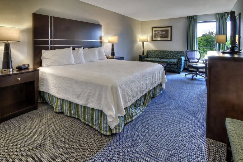 Hampton Inn Greensburg