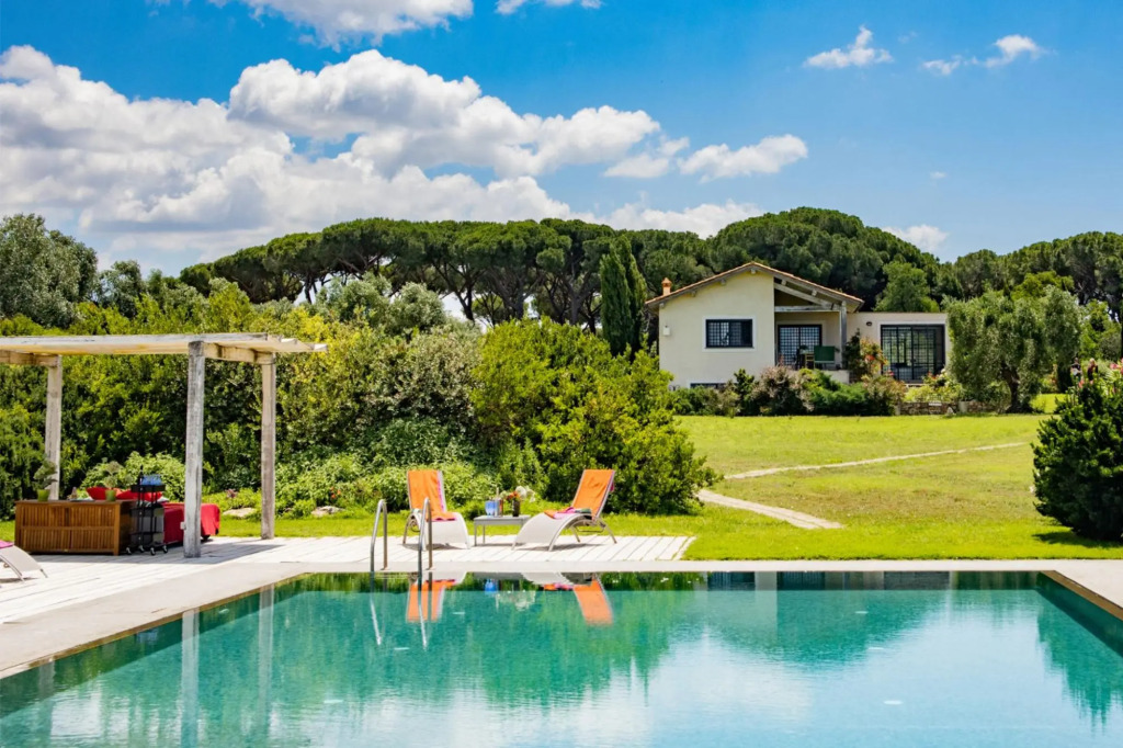 Villa Flaminia in Capalbio area is a comfortable and modern 2-story villa with a private pool, locat-Villa Flaminia