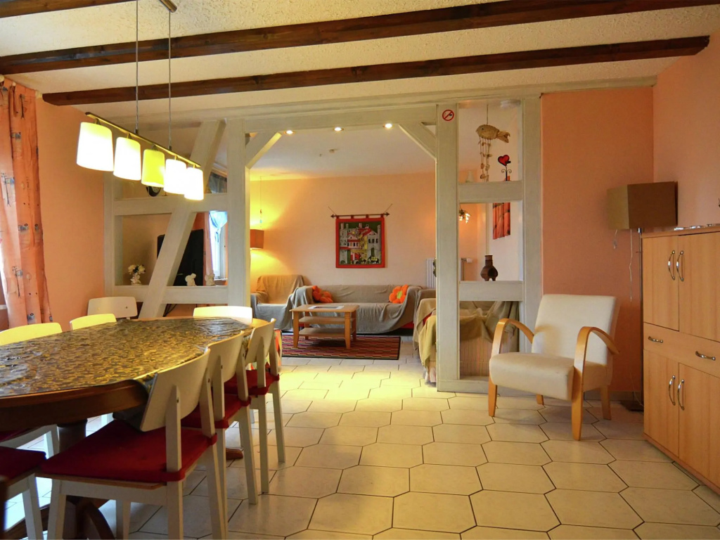 Amazing Holiday Home situated in Altastenberg with Parking