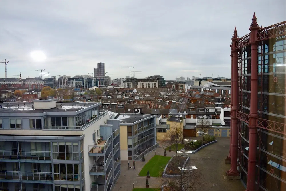 3 Bedroom Penthouse Near City Centre