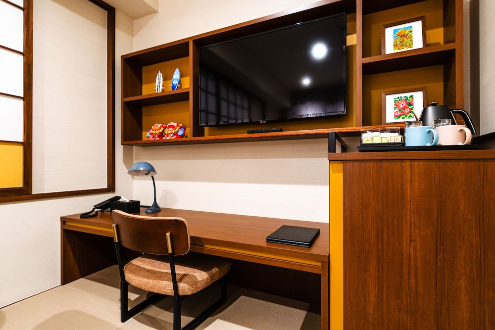 PROSTYLE RYOKAN Naha Kenchou Mae