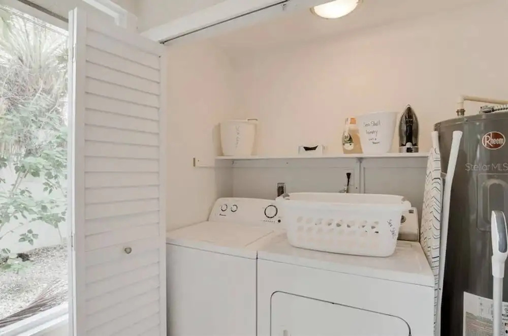 Lulu's Crescent Cottage #2