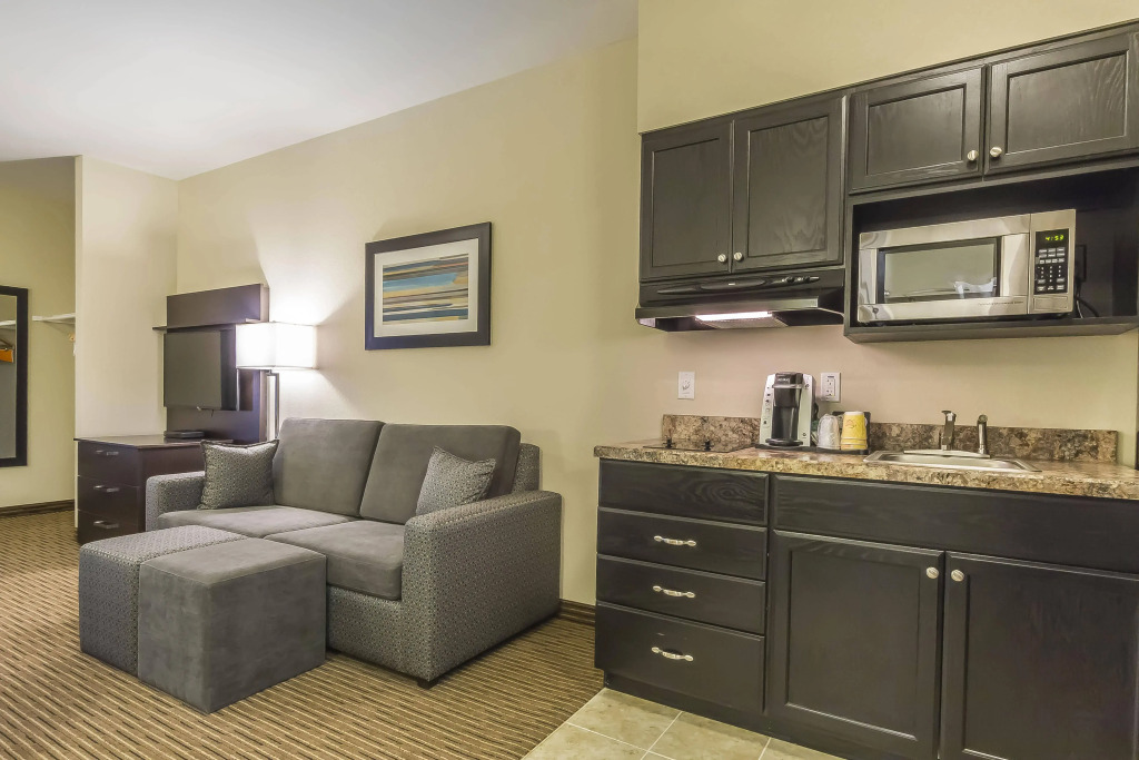 Quality Inn & Suites