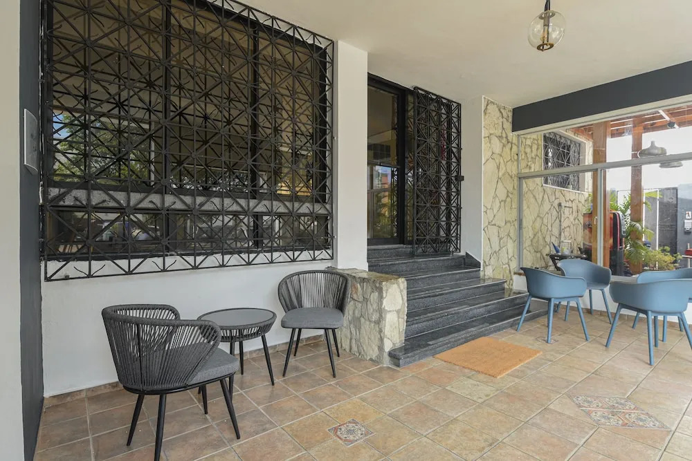 PH 19 Guesthouse Hotel in Gazcue