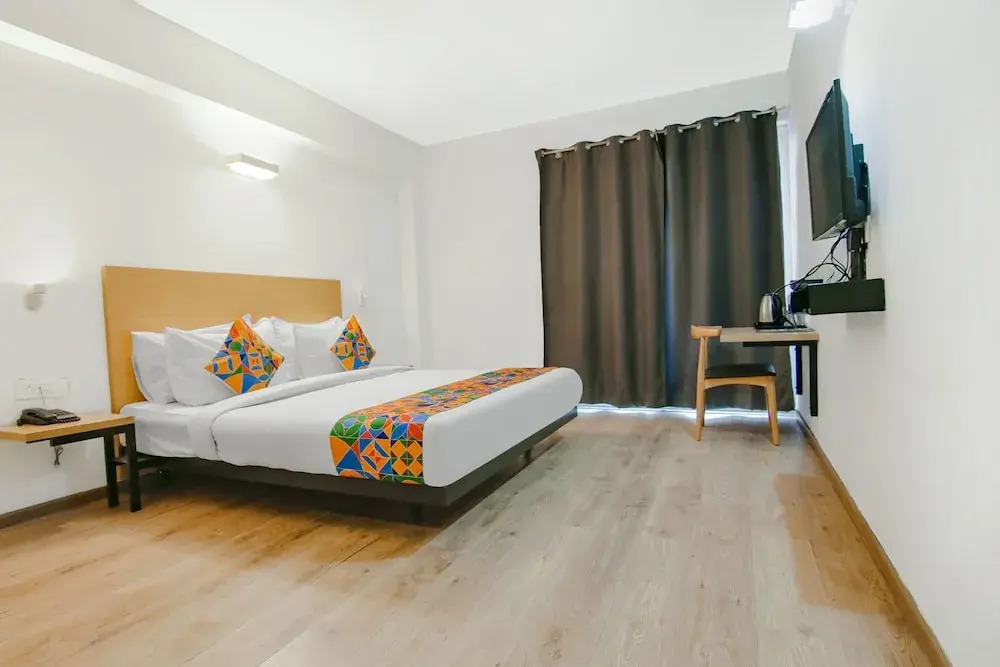 FabHotel Infinity Stays