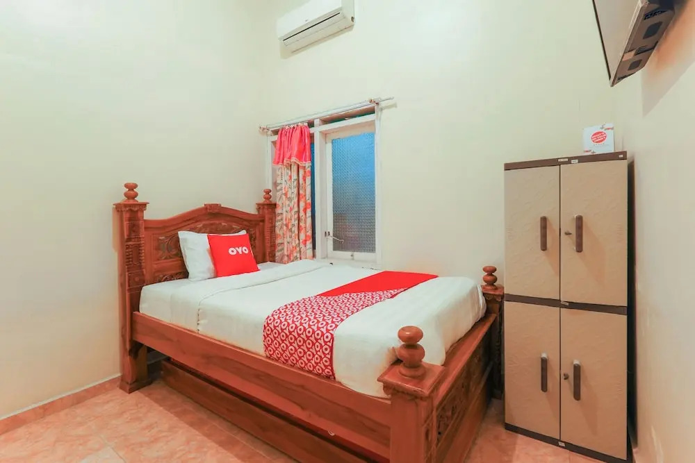 OYO 3715 Ndalem Jogja Cupuwatu Syariah