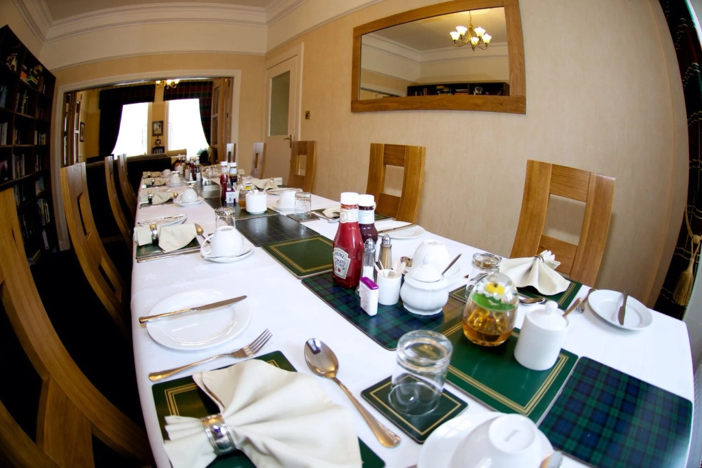 Daviot Guest House