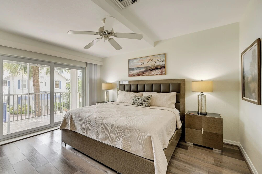 Marco Island Condo w/ Shared Pool & Hot Tub!