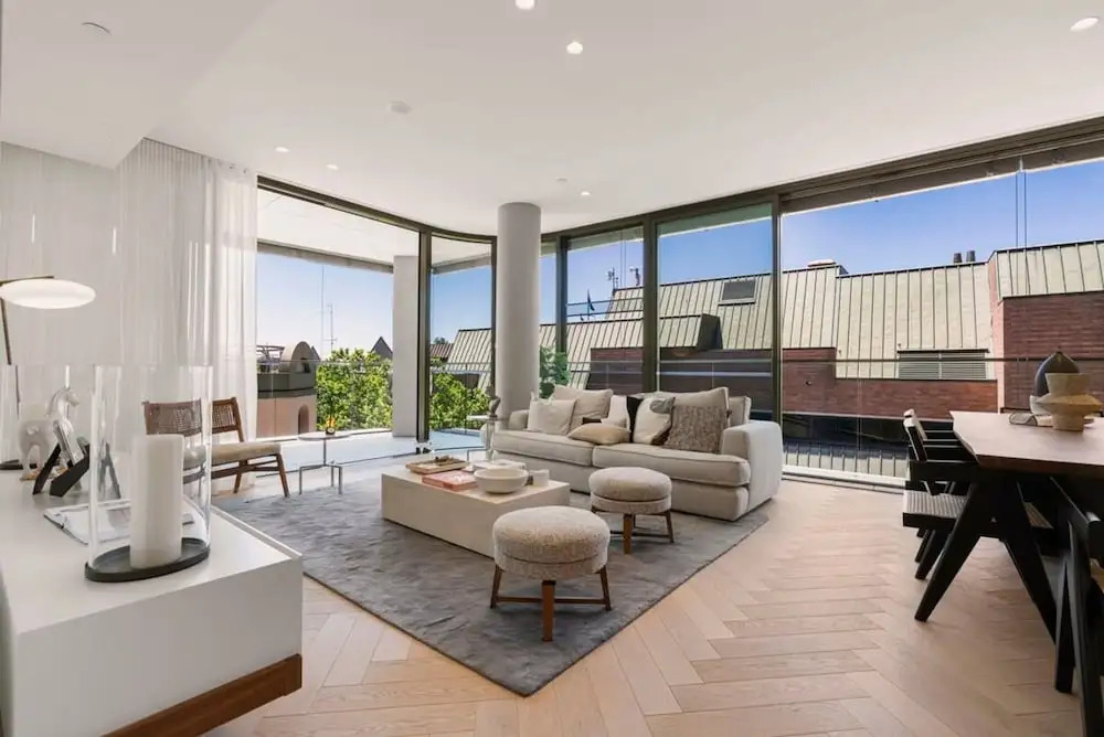Terrace Boutique in the Heart of The Rocks