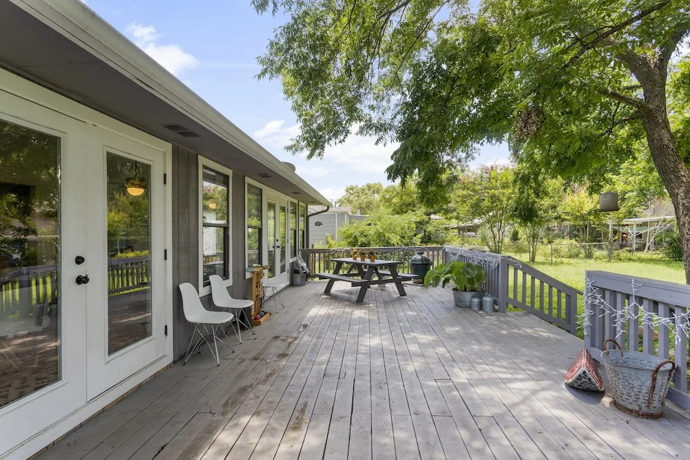 The Tire Swing - Modern 3BD - Gourmet Kitchen - Awesome Local