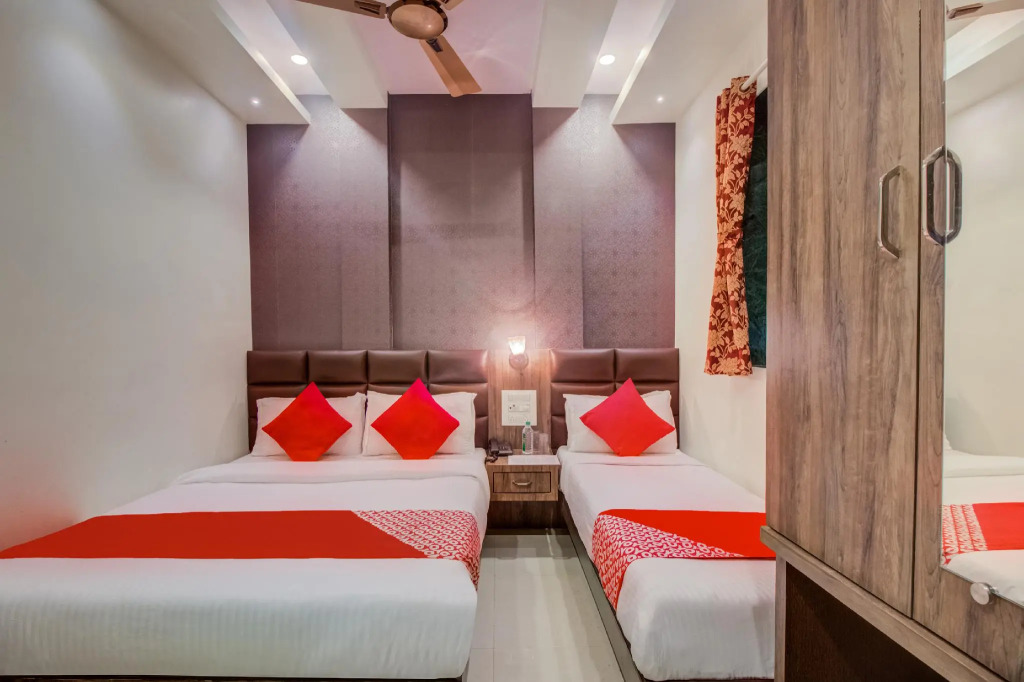 OYO 42009 Hotel A One Suite