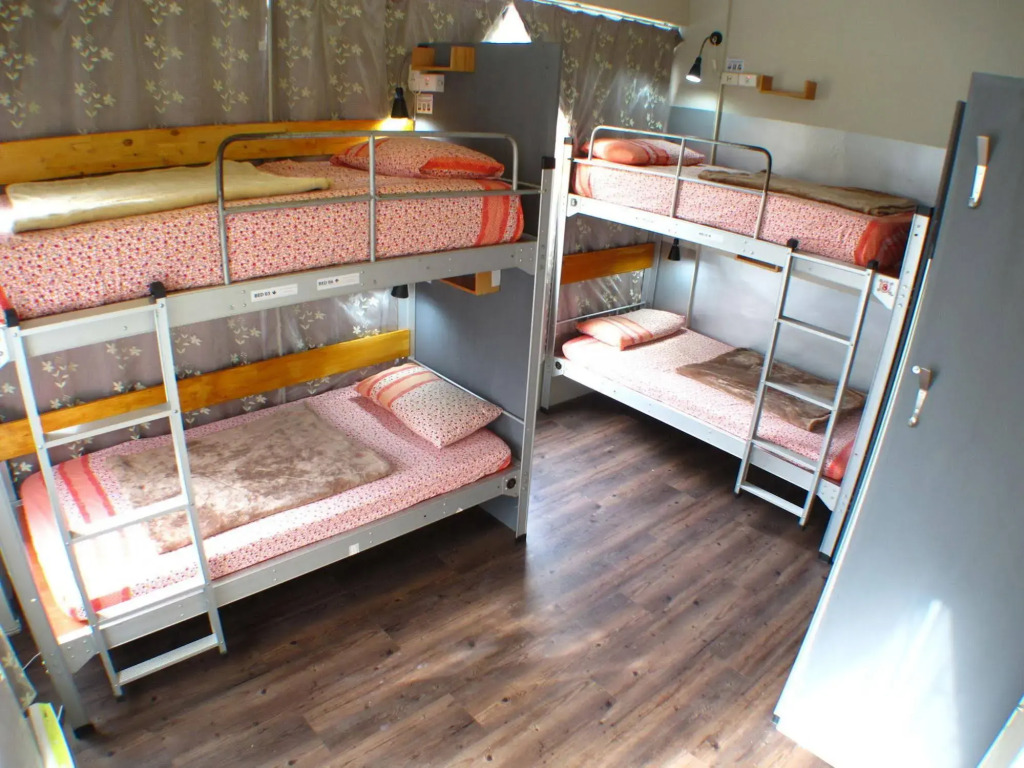 JV's Hostel